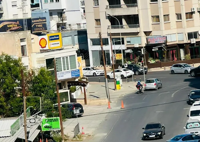 ホームステイ Rooms, 500m To Marina *